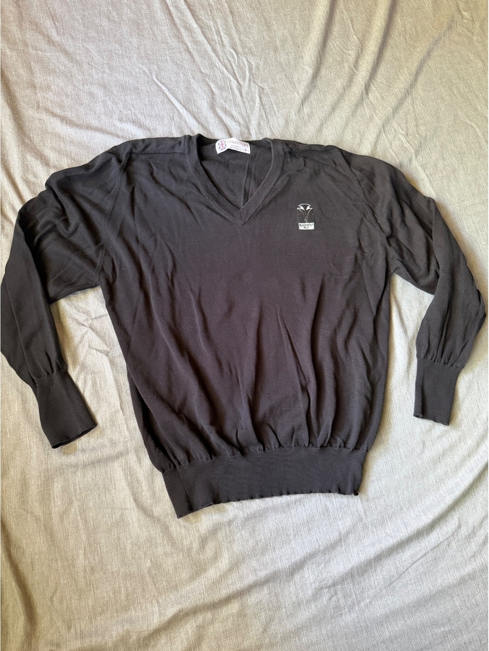 Vintage Slazenger Size XL Black V Neck Golf Sweater Black Wolf Run Pull Over